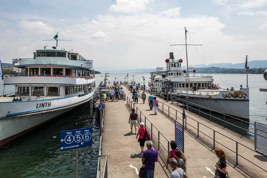 Cruise on Lake Zurich