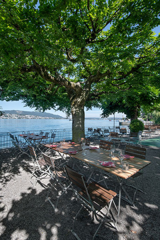 Beer garden on Lake Zurich